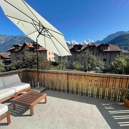 -the Urbanist- Mountainview Parking Garden 3bd Tatil Evi Unterseen