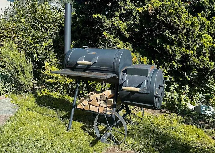 -the Urbanist- Mountainview Parking Garden 3bd Feriehus *