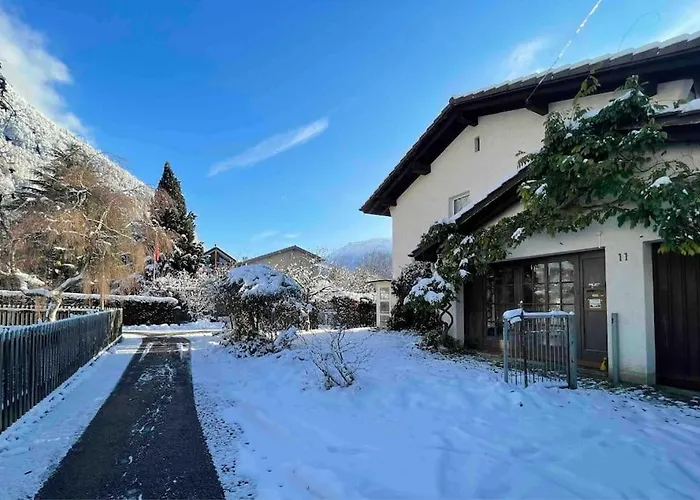 -the Urbanist- Mountainview Parking Garden 3bd Feriehus *