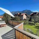 -the Urbanist- Mountainview Parking Garden 3bd *