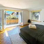 -the Urbanist- Mountainview Parking Garden 3bd Unterseen