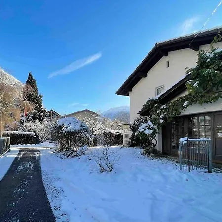 -the Urbanist- Mountainview Parking Garden 3bd Nyaraló *