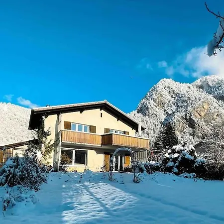 -the Urbanist- Mountainview Parking Garden 3bd Nyaraló *